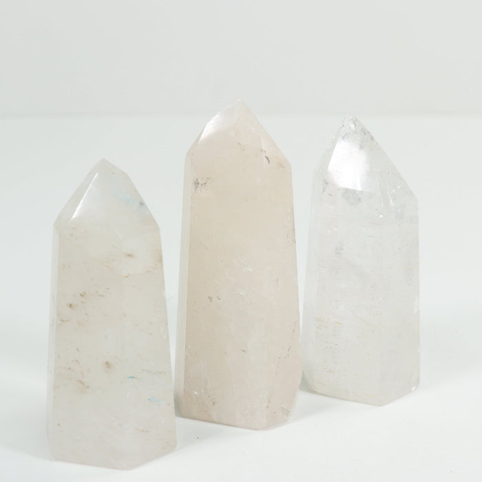 Clear Quartz Polished Tower, Cut Base,  300-400 Gr, 1 Piece #067